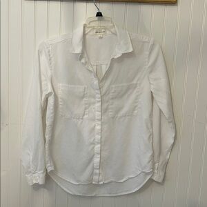 Cloth & Stone Crisp White Button-Down Shirt